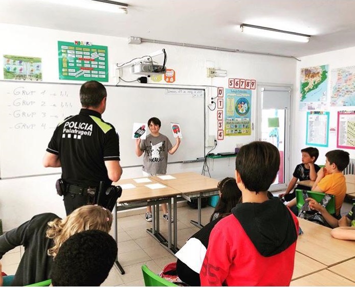 "Educació