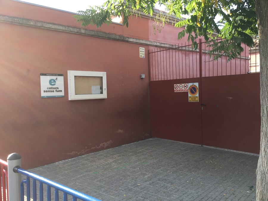 Espai sense fum Escola Torres Jonama 1