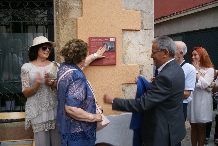 Placa Emili Juanals