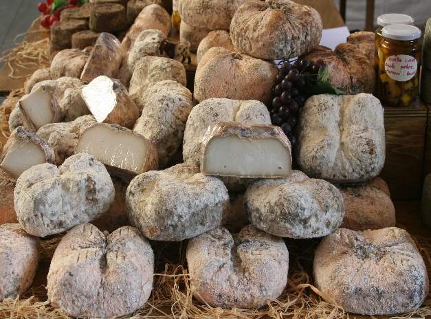 mercat-vi-formatge