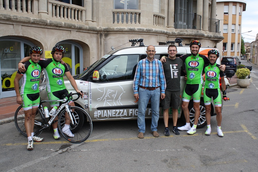 Visita ciclistes italians a Palafrugell web