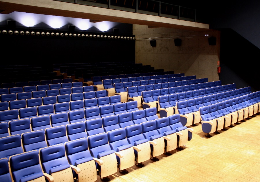 renovacio butaques teatre