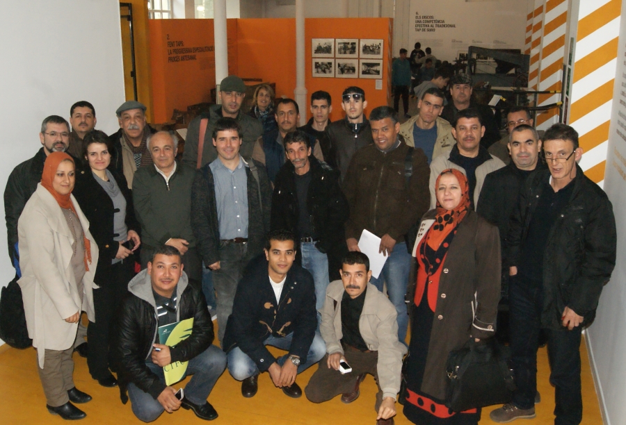 web Visita delegació algeriana al Museu del Suro