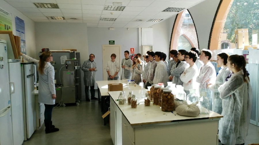 visita escoles ics 25anys