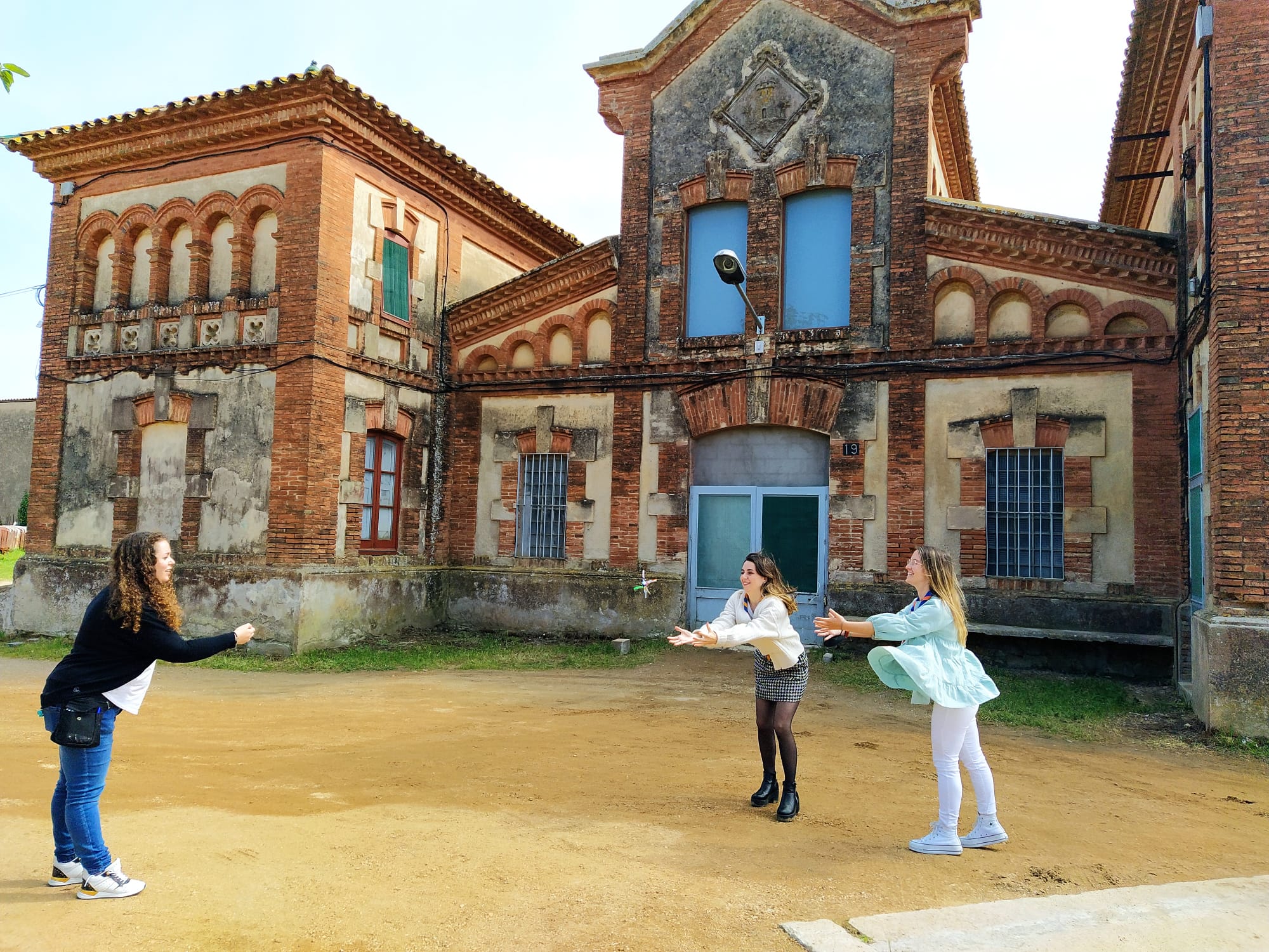Agrupació INDIKA, espai a l’escorxador cedit per l’Ajuntament de Palafrugell