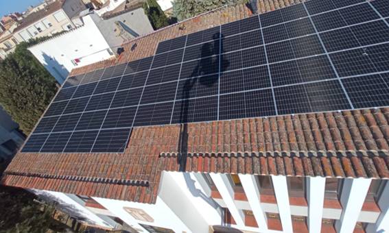 Instal·lació plaques solars sotre OAC-, Medi Ambient, Ajuntament de Palafrugell