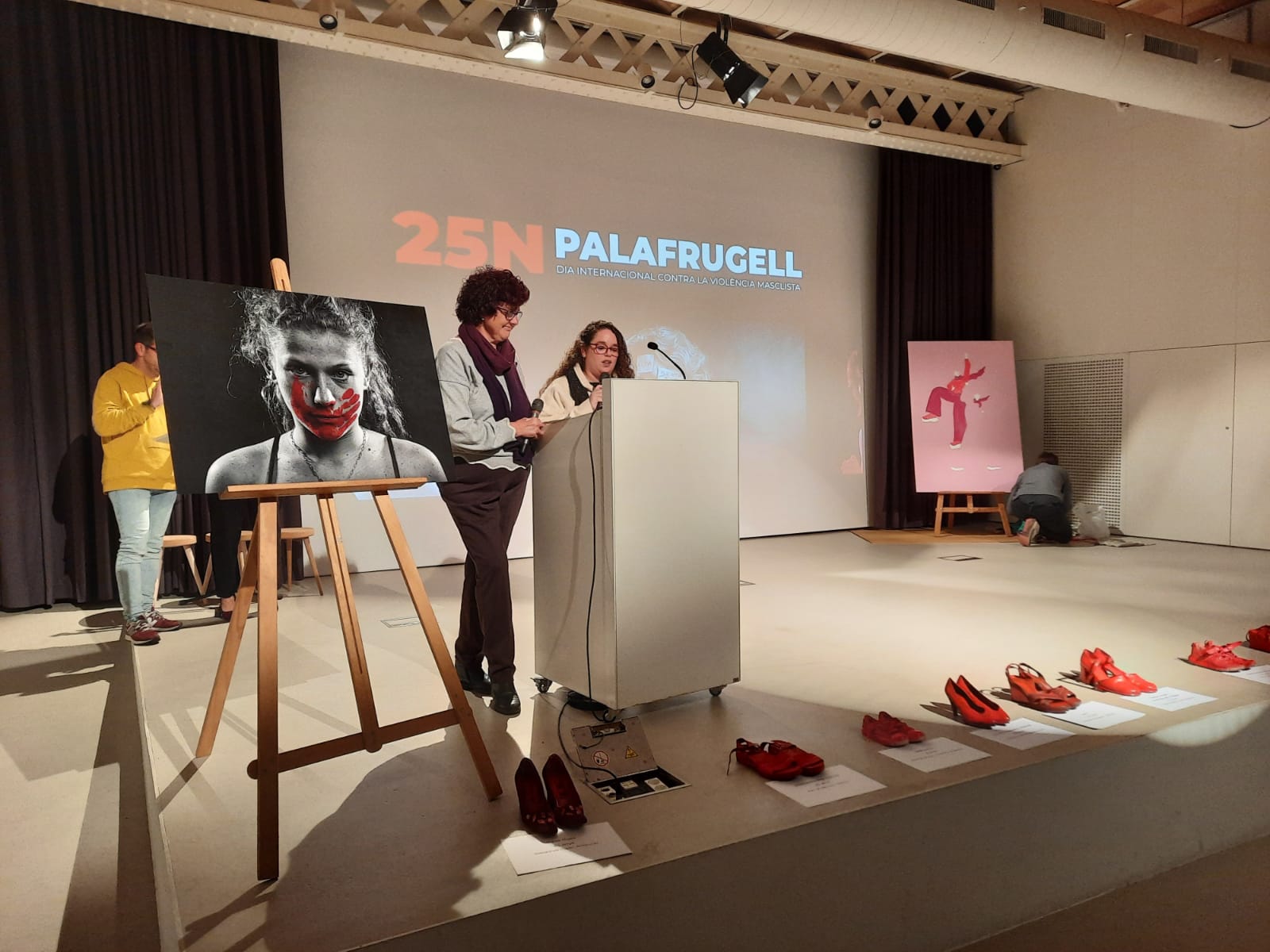 Acte institucional 25N, àrea Benestar Social i Espai Dona, Ajuntament de Palafrugell